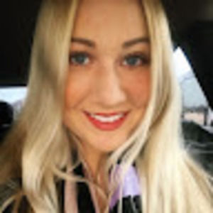 Meet your Posher, Kasey